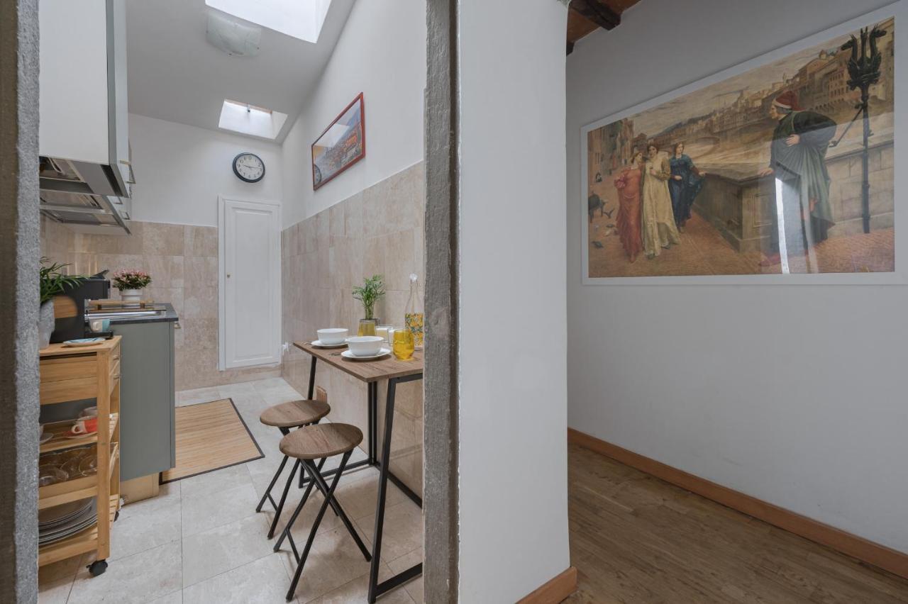 Moro Apartment Two ฟลอเรนซ์ ภายนอก รูปภาพ