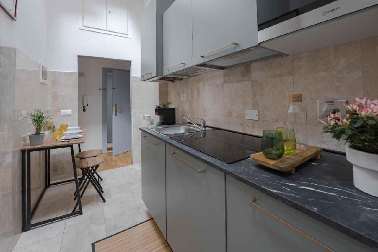 Moro Apartment Two ฟลอเรนซ์ ภายนอก รูปภาพ